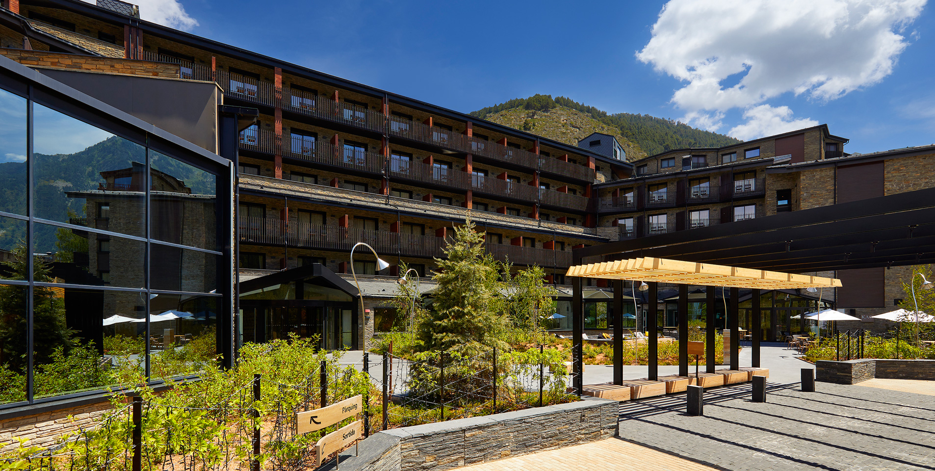 Park Piolets Mountain Hotel