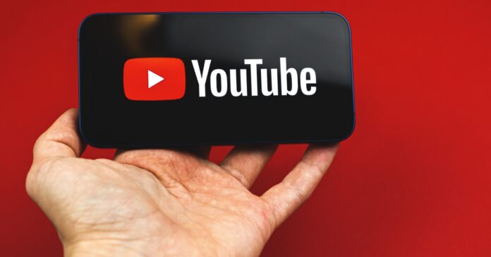 Building a Community on YouTube: Tips for Increasing Engagement and Earnings